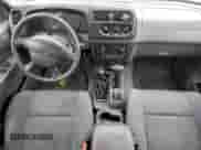 2001 Nissan Frontier SE с VIN 1N6ED27Y51C350934, выставлен на аукционе Copart как лот 79064134 с пробегом 246 280 миль миль и Списание • Salvage title. История ставок и продаж доступна на DreamBid. Изображение 8.