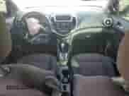 2019 Chevrolet Sonic LT с VIN 1G1JD6SB9K4100905, выставлен на аукционе Copart как лот 89516845 с пробегом 107 865 миль миль и На запчасти • Non repairable. История ставок и продаж доступна на DreamBid. Изображение 8.