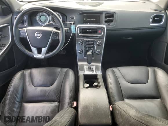 2012 Volvo S60 T5 с VIN YV1622FS0C2055530, выставлен на аукционе Copart как лот 85185005 с пробегом 125 141 миль миль и Чистый • Clean title. История ставок и продаж доступна на DreamBid. Изображение 8.