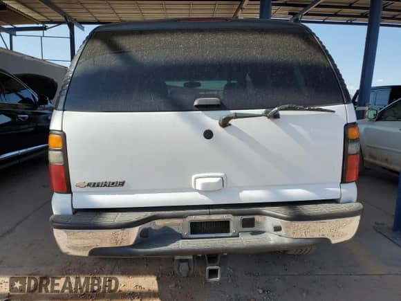 2006 Chevrolet Tahoe Z71 с VIN 1GNEC13T96R112204, выставлен на аукционе Copart как лот 67449435 с пробегом 166 846 миль миль и Списание • Salvage title. История ставок и продаж доступна на DreamBid. Изображение 6.