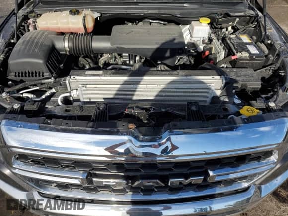 2022 Ram 1500 Big Horn z VIN 1C6RREBG5NN452239, wystawiony jako Copart lot #80565435 z przebiegiem 13 626 mil mil oraz Czysty tytuł • Clean title. Historia ofert i sprzedaży dostępna na DreamBid. Obrazek 11.