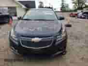 2014 Chevrolet Cruze 1LT z VIN 1G1PC5SB7E7257651, wystawiony jako Copart lot #83955255 z przebiegiem 75 356 mil mil oraz Czysty tytuł • Clean title. Historia ofert i sprzedaży dostępna na DreamBid. Obrazek 5.