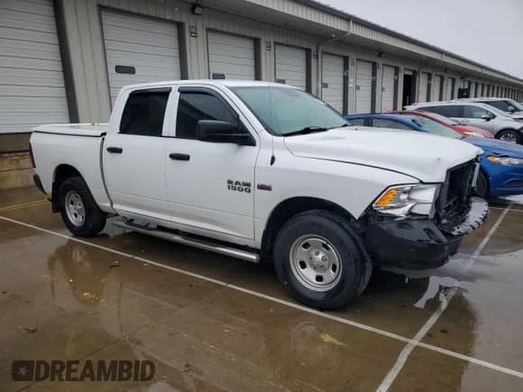2018 Ram 1500 SSV z VIN 1C6RR7XT5JS158336, wystawiony jako Copart lot #58834335 z przebiegiem 140 574 mil mil oraz Szkoda całkowita • Salvage title. Historia ofert i sprzedaży dostępna na DreamBid. Obrazek 4.