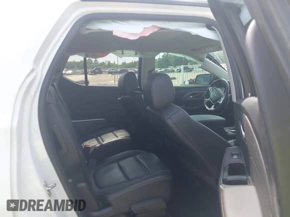 2020 Chevrolet Traverse RS z VIN 1GNERJKW1LJ216870, wystawiony jako IAAI lot #42927420 z przebiegiem 83 893 mil mil oraz . Historia ofert i sprzedaży dostępna na DreamBid. Obrazek 8.