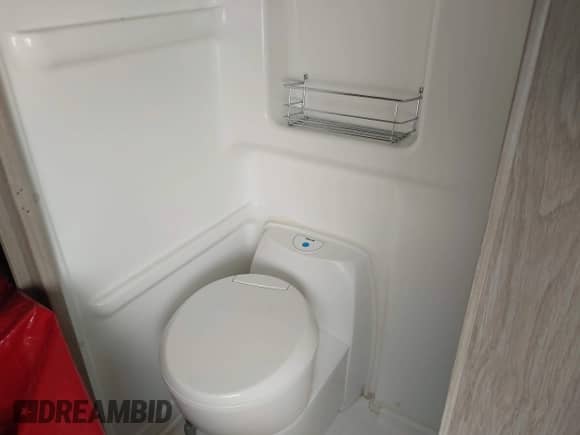 2021 Ram ProMaster Cargo с VIN 3C6LRVDG5ME561547, выставлен на аукционе IAAI как лот 43153803 с пробегом 60 155 миль миль и . История ставок и продаж доступна на DreamBid. Изображение 18.