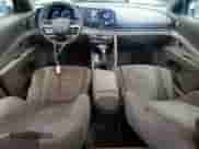 2022 Hyundai Elantra Blue z VIN KMHLM4AJ3NU027849, wystawiony jako Copart lot #68420895 z przebiegiem 184 360 mil mil oraz Czysty tytuł • Clean title. Historia ofert i sprzedaży dostępna na DreamBid. Obrazek 8.