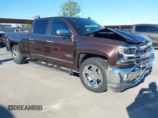 2016 Chevrolet Silverado 1500 LTZ z VIN 3GCPCSEC8GG222151, wystawiony jako IAAI lot #40913745 z przebiegiem 88 658 mil mil oraz . Historia ofert i sprzedaży dostępna na DreamBid. Obrazek 1.