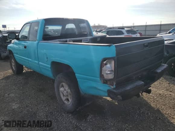 1998 Dodge 1500 с VIN 3B7HF12Z8WM285023, выставлен на аукционе Copart как лот 46106915 с пробегом 261 645 миль миль и Списание • Salvage title. История ставок и продаж доступна на DreamBid. Изображение 2.