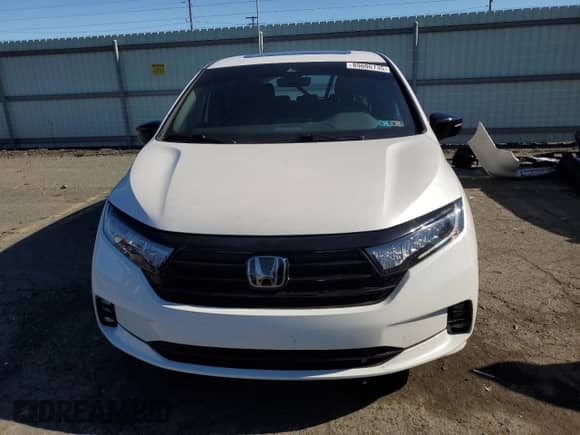 2024 Honda Odyssey Sport z VIN 5FNRL6H79RB007501, wystawiony jako Copart lot #89606735 z przebiegiem 61 162 mil mil oraz Szkoda całkowita • Salvage title. Historia ofert i sprzedaży dostępna na DreamBid. Obrazek 5.