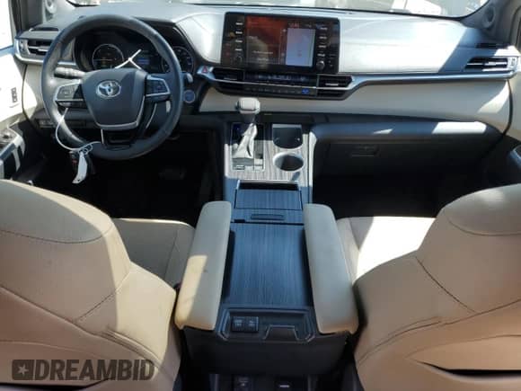 2021 Toyota Sienna Limited z VIN 5TDZSKFC7MS009747, wystawiony jako Copart lot #71240465 z przebiegiem 40 127 mil mil oraz Szkoda całkowita • Salvage title. Historia ofert i sprzedaży dostępna na DreamBid. Obrazek 8.