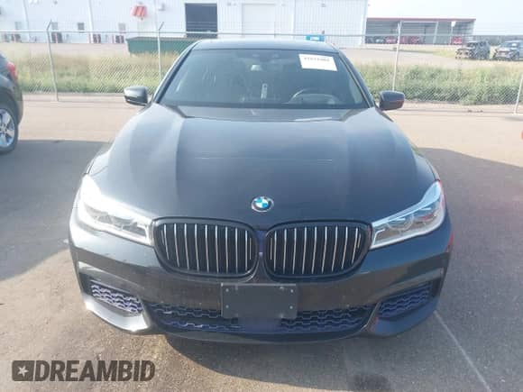2017 BMW 7 Series ALPINA B7 xDrive with VIN WBA7F2C55HG421227, listed as a IAAI auction lot 42811801 with 96,969 mi miles and . Bid and sale history available at DreamBid. Image 12.