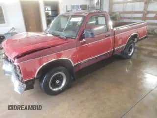 1991 Chevrolet S-10 z VIN 1GCCS14Z9M0140365, wystawiony jako Copart lot #80692624 z przebiegiem 168 926 mil mil oraz Szkoda całkowita • Salvage title. Historia ofert i sprzedaży dostępna na DreamBid. Obrazek 1.