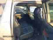 2009 Chevrolet Avalanche LTZ z VIN 3GNFK320X9G207224, wystawiony jako IAAI lot #42583268 z przebiegiem 252 397 mil mil oraz . Historia ofert i sprzedaży dostępna na DreamBid. Obrazek 8.