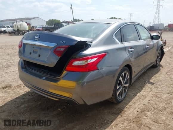 2016 Nissan Altima S with VIN 1N4AL3AP1GC205494, listed as a IAAI auction lot 43191701 with 92,894 mi miles and . Bid and sale history available at DreamBid. Image 4.