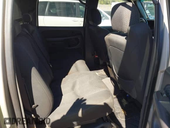 2004 Chevrolet Avalanche с VIN 3GNEC12T04G137281, выставлен на аукционе IAAI как лот 43446391 с пробегом 221 558 миль миль и . История ставок и продаж доступна на DreamBid. Изображение 8.