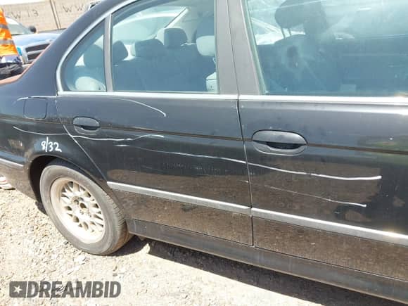 1999 BMW 5 Series 528i with VIN WBADM6333XBY24603, listed as a IAAI auction lot 42165015 with Not provided miles and . Bid and sale history available at DreamBid. Image 12.