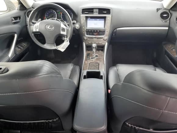 2012 Lexus IS 350 z VIN JTHCE5C26C5002334, wystawiony jako Copart lot #62225635 z przebiegiem 133 803 mil mil oraz Szkoda całkowita • Salvage title. Historia ofert i sprzedaży dostępna na DreamBid. Obrazek 8.