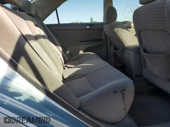 2005 Toyota Camry STD z VIN 4T1BE32K05U627304, wystawiony jako Copart lot #85573395 z przebiegiem 195 212 mil mil oraz Szkoda całkowita • Salvage title. Historia ofert i sprzedaży dostępna na DreamBid. Obrazek 10.