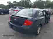 2009 Chevrolet Cobalt 1LT z VIN 1G1AT58H197117389, wystawiony jako IAAI lot #42348546 z przebiegiem 102 186 mil mil oraz . Historia ofert i sprzedaży dostępna na DreamBid. Obrazek 4.