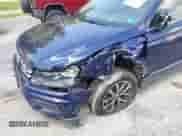 2021 Volkswagen Tiguan SE с VIN 3VV2B7AX8MM056411, выставлен на аукционе IAAI как лот 42988314 с пробегом 93 989 миль миль и . История ставок и продаж доступна на DreamBid. Изображение 6.
