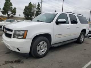 2011 Chevrolet Suburban LT с VIN 1GNSCJE06BR388033, выставлен на аукционе Copart как лот 84458845 с пробегом 127 068 миль миль и Списание • Salvage title. История ставок и продаж доступна на DreamBid. Изображение 1.