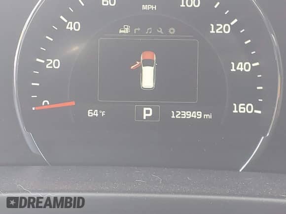 2016 Kia Sorento SXL with VIN 5XYPKDA50GG169305, listed as a IAAI auction lot 43435191 with 123,949 mi miles and . Bid and sale history available at DreamBid. Image 15.