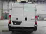 2023 Ram ProMaster Cargo z VIN 3C6LRVBG9PE593683, wystawiony jako Copart lot #49765475 z przebiegiem 6 924 mil mil oraz Szkoda całkowita • Salvage title. Historia ofert i sprzedaży dostępna na DreamBid. Obrazek 6.