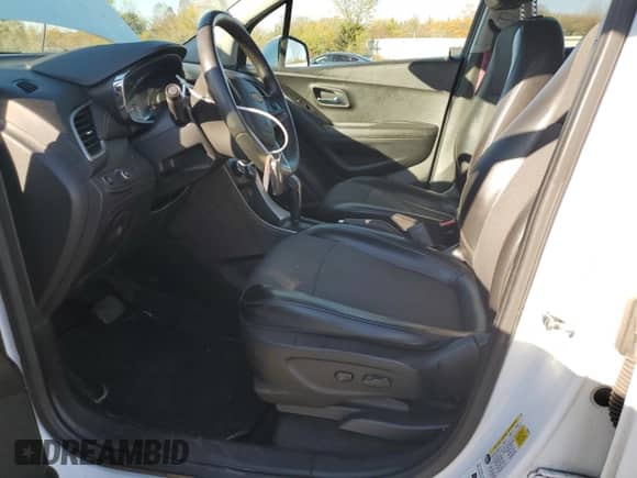 2018 Chevrolet Trax LT z VIN KL7CJPSB8JB551152, wystawiony jako Copart lot #87196825 z przebiegiem 140 933 mil mil oraz Szkoda całkowita • Salvage title. Historia ofert i sprzedaży dostępna na DreamBid. Obrazek 7.