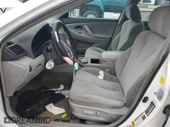 2011 Toyota Camry LE с VIN 4T1BF3EKXBU620316, выставлен на аукционе Copart как лот 82256895 с пробегом 303 066 миль миль и Чистый • Clean title. История ставок и продаж доступна на DreamBid. Изображение 7.