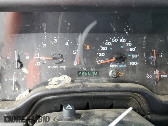 2006 Jeep Wrangler Sport z VIN 1J4FA49S76P742988, wystawiony jako Copart lot #66278975 z przebiegiem 226 018 mil mil oraz Czysty tytuł • Clean title. Historia ofert i sprzedaży dostępna na DreamBid. Obrazek 9.