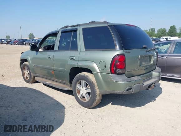 2004 Chevrolet TrailBlazer LS с VIN 1GNDT13S142110567, выставлен на аукционе IAAI как лот 42482237 с пробегом 235 407 миль миль и . История ставок и продаж доступна на DreamBid. Изображение 3.