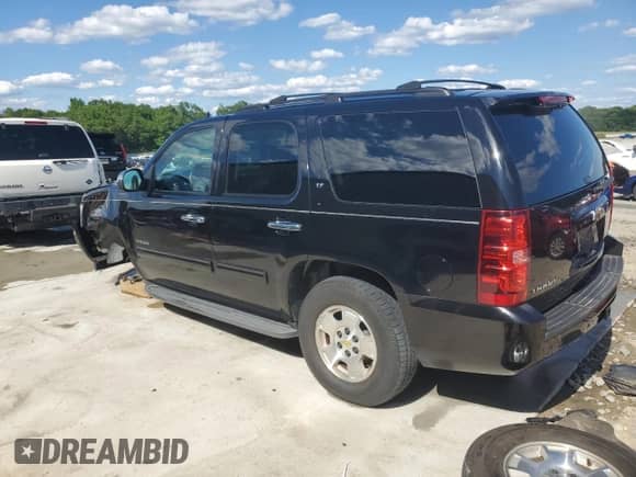 2011 Chevrolet Tahoe LT с VIN 1GNSCBE03BR130445, выставлен на аукционе Copart как лот 54971475 с пробегом 205 261 миль миль и Списание • Salvage title. История ставок и продаж доступна на DreamBid. Изображение 2.