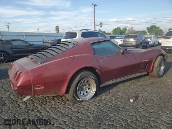1976 Chevrolet Corvette с VIN 1Z37L6S404675, выставлен на аукционе Copart как лот 74493014 с пробегом 42 499 миль миль и Списание • Salvage title. История ставок и продаж доступна на DreamBid. Изображение 3.