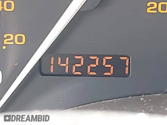 1999 Saturn SW с VIN 1G8ZK8270XZ189484, выставлен на аукционе IAAI как лот 42265580 с пробегом 142 257 миль миль и . История ставок и продаж доступна на DreamBid. Изображение 7.