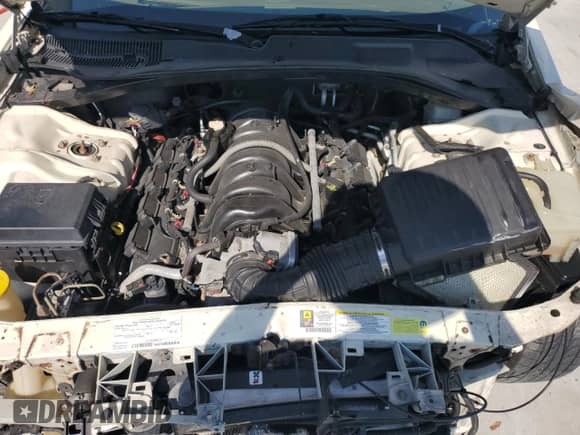 2008 Chrysler 300 C Hemi с VIN 2C3LA63H48H296909, выставлен на аукционе Copart как лот 65562675 с пробегом Не указан миль и Списание • Salvage title. История ставок и продаж доступна на DreamBid. Изображение 11.