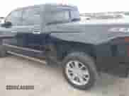 2017 Chevrolet Silverado 1500 LTZ z VIN 3GCUKSEJ0HG471081, wystawiony jako IAAI lot #41126259 z przebiegiem 40 551 mil mil oraz . Historia ofert i sprzedaży dostępna na DreamBid. Obrazek 6.