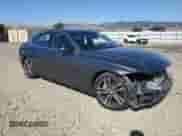 2015 BMW 3 Series 335i с VIN WBA3A9C50FF686615, выставлен на аукционе Copart как лот 71194445 с пробегом 125 316 миль миль и Списание • Salvage title. История ставок и продаж доступна на DreamBid. Изображение 4.