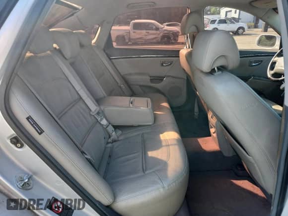 2011 Hyundai Azera Limited с VIN KMHFC4DFXBA559815, выставлен на аукционе Copart как лот 70651055 с пробегом 126 042 миль миль и Списание • Salvage title. История ставок и продаж доступна на DreamBid. Изображение 10.
