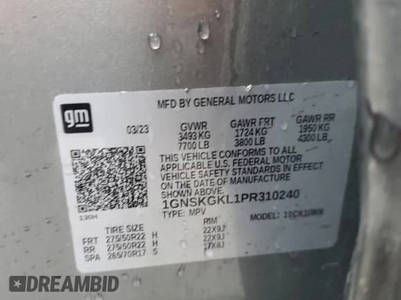 2023 Chevrolet Suburban High Country z VIN 1GNSKGKL1PR310240, wystawiony jako Copart lot #45290155 z przebiegiem 46 158 mil mil oraz Szkoda całkowita • Salvage title. Historia ofert i sprzedaży dostępna na DreamBid. Obrazek 13.