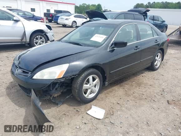 2005 Honda Accord EX with VIN 1HGCM55745A118933, listed as a IAAI auction lot 42121416 with 276,649 mi miles and . Bid and sale history available at DreamBid. Image 17.