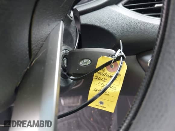 2018 Hyundai Elantra z VIN KMHH35LE7JU032853, wystawiony jako IAAI lot #42459551 z przebiegiem 89 125 mil mil oraz . Historia ofert i sprzedaży dostępna na DreamBid. Obrazek 11.