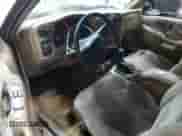 2002 Chevrolet Blazer LS с VIN 1GNCS18WX2K222338, выставлен на аукционе Copart как лот 84624964 с пробегом 164 717 миль миль и Чистый • Clean title. История ставок и продаж доступна на DreamBid. Изображение 8.