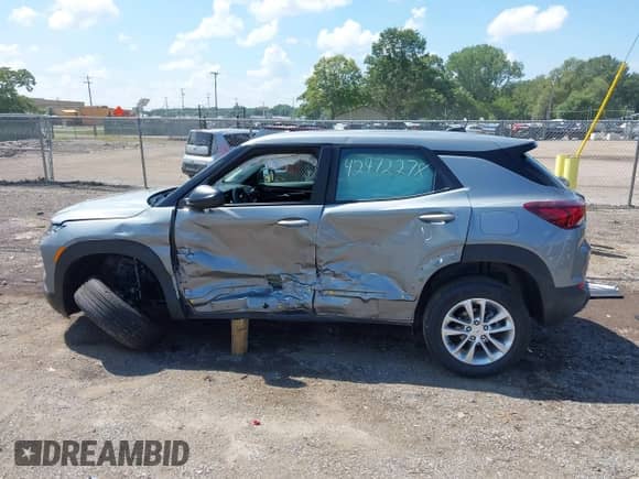2025 Chevrolet TrailBlazer LS с VIN KL79MMSL1SB155798, выставлен на аукционе IAAI как лот 42972278 с пробегом 2 138 миль миль и . История ставок и продаж доступна на DreamBid. Изображение 15.