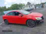 2018 Volvo S60 Dynamic с VIN YV140MTL8J2459839, выставлен на аукционе IAAI как лот 42993213 с пробегом 126 241 миль миль и . История ставок и продаж доступна на DreamBid. Изображение 13.