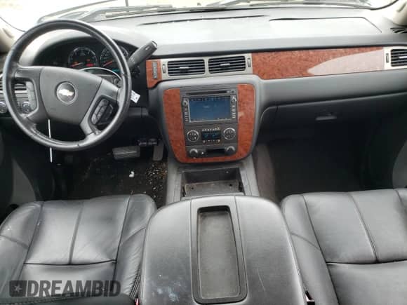 2010 Chevrolet Silverado 1500 LTZ with VIN 3GCRKTE38AG102780, listed as a Copart auction lot 69476475 with 126,223 mi miles and Salvage title. Bid and sale history available at DreamBid. Image 8.