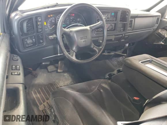 2002 GMC Sierra 1500 SLE with VIN 2GTEK19T721271003, listed as a Copart auction lot 64996825 with 230,604 mi miles and Salvage title. Bid and sale history available at DreamBid. Image 8.