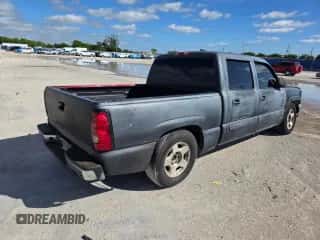 2006 Chevrolet Silverado 1500 LS z VIN 2GCEC13V861192176, wystawiony jako Copart lot #82516345 z przebiegiem 168 299 mil mil oraz Szkoda całkowita • Salvage title. Historia ofert i sprzedaży dostępna na DreamBid. Obrazek 3.