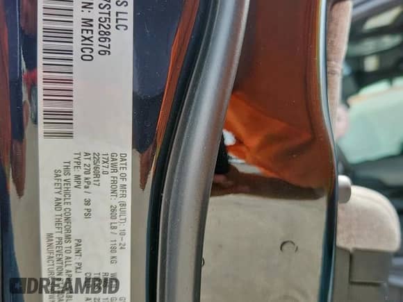 2025 Jeep Compass Sport with VIN 3C4NJDAN7ST528676, listed as a Copart auction lot 64475075 with 16,640 mi miles and Salvage title. Bid and sale history available at DreamBid. Image 13.
