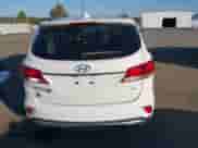 2019 Hyundai Santa Fe SE с VIN KM8SMDHF2KU301809, выставлен на аукционе IAAI как лот 43171145 с пробегом 83 266 миль миль и . История ставок и продаж доступна на DreamBid. Изображение 17.