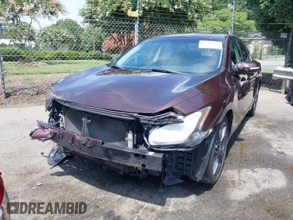 2014 Nissan Maxima S z VIN 1N4AA5AP0EC464475, wystawiony jako IAAI lot #42787428 z przebiegiem 167 872 mil mil oraz . Historia ofert i sprzedaży dostępna na DreamBid. Obrazek 12.